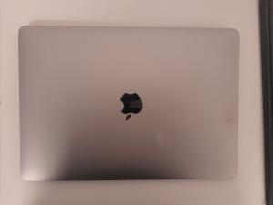 CS1424/2025 GREY MACBOOK